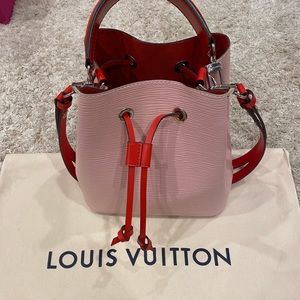 BLACK FRIDAY SALE!!!  Louis Vuitton Neo Noe BB Epi. 100% AUTHENTIC